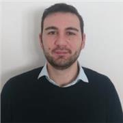 Neolaureato in Ingegneria meccanica impartisce lezioni di matematica, fisica e musica